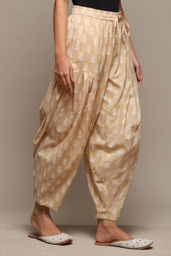 Beige & White Cotton Printed Relaxed Salwar image number 3