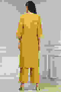 Yellow Metallic Pattern Straight Kurta image number 4