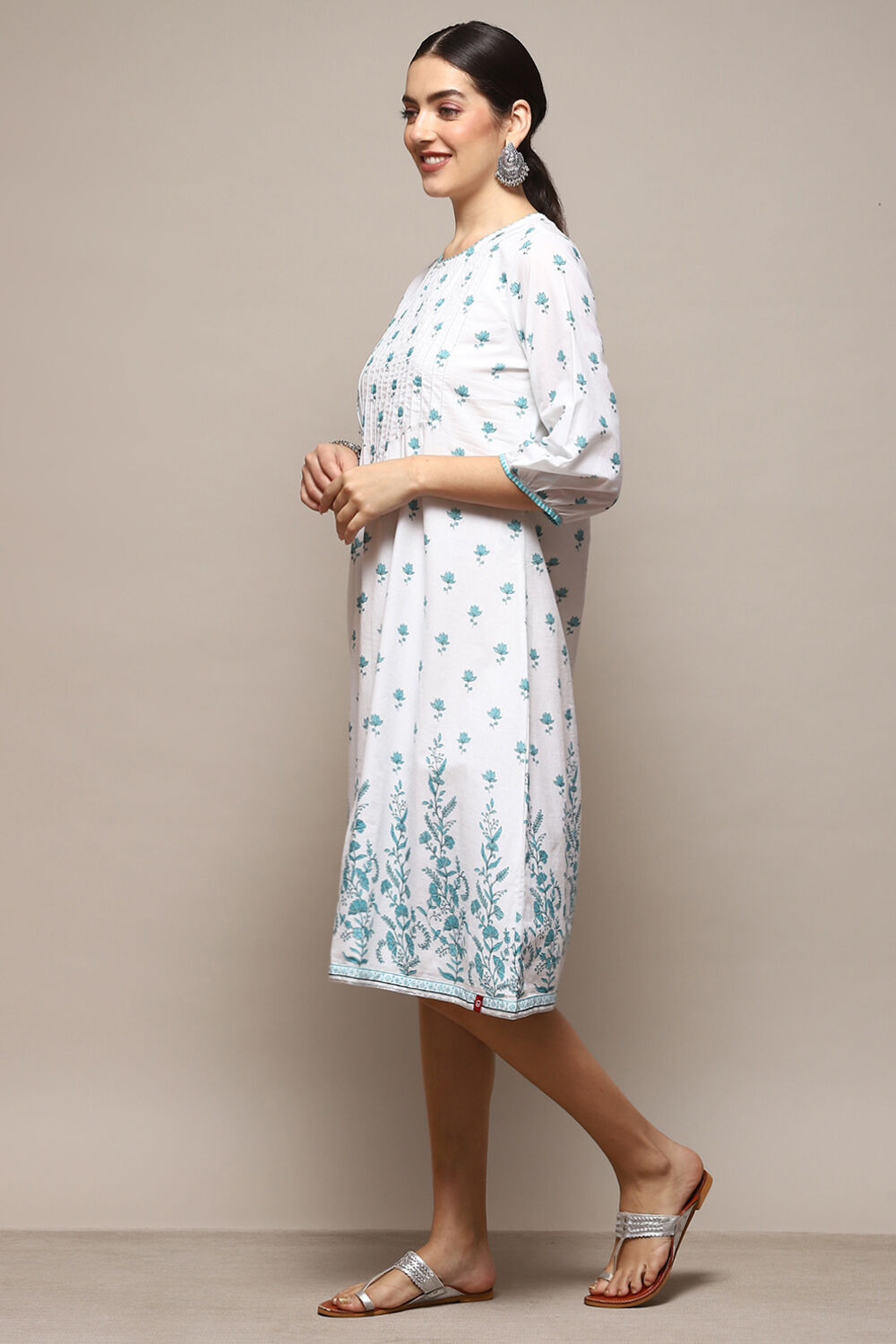 Lavender Cotton Blend Printed Kurta image number 2