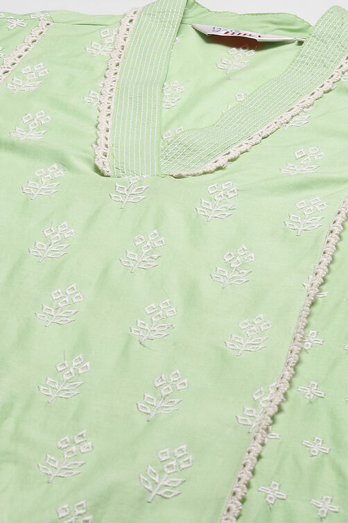 Pink Cotton Straight Embroidered Kurta image number 1