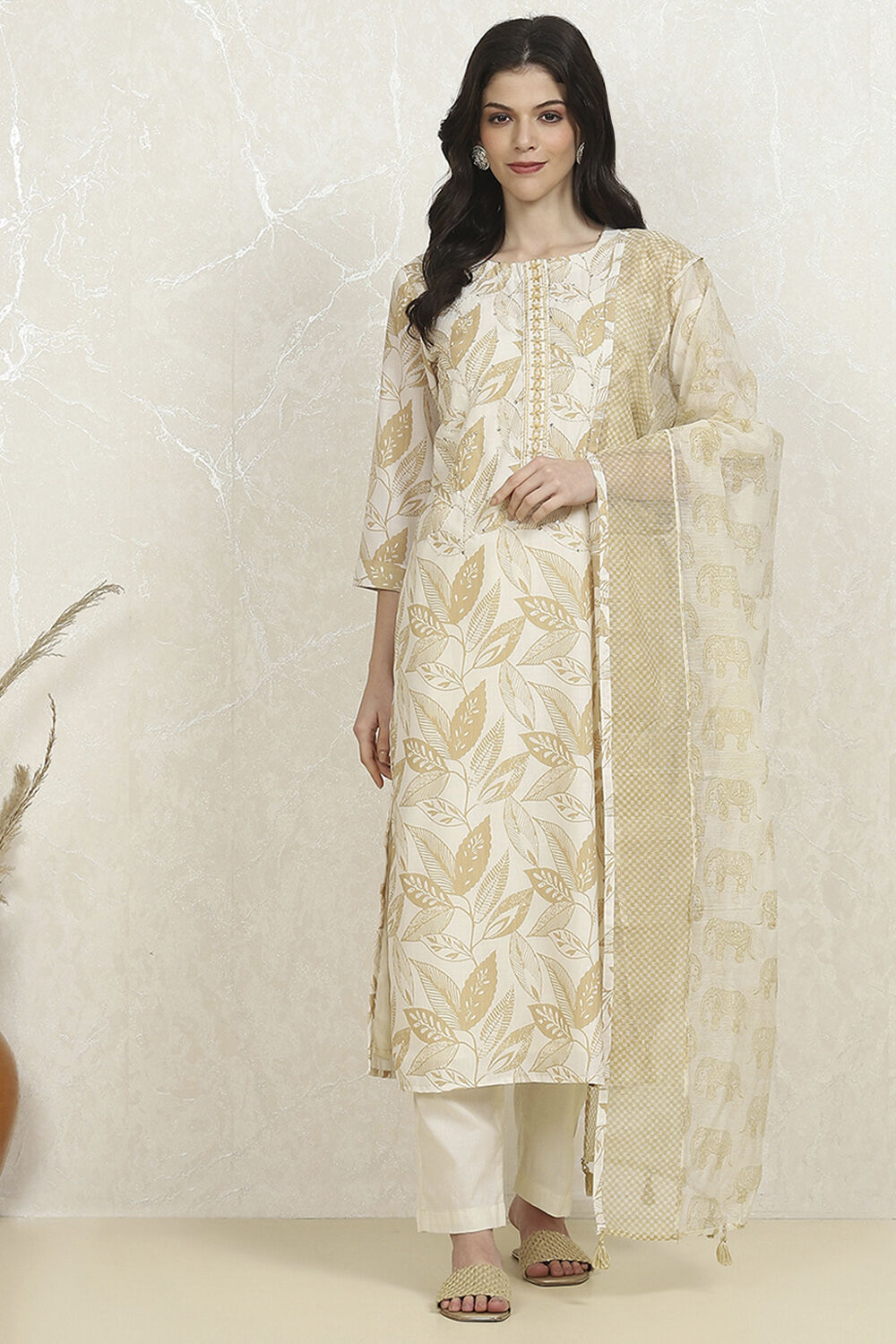 Gold Cotton Digital Print Unstitched Suit Set image number 7