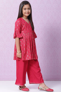 Berry Pink Rayon Flared Printed Kurta image number 5