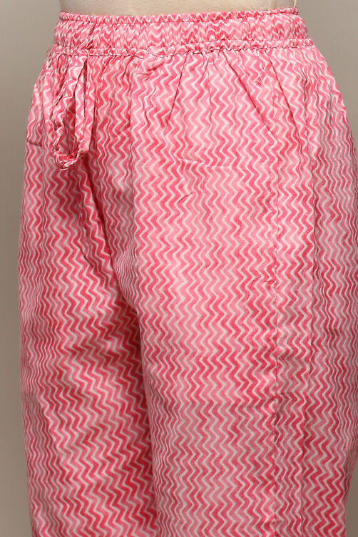 Pink Cotton Unstitched Suit set image number 3