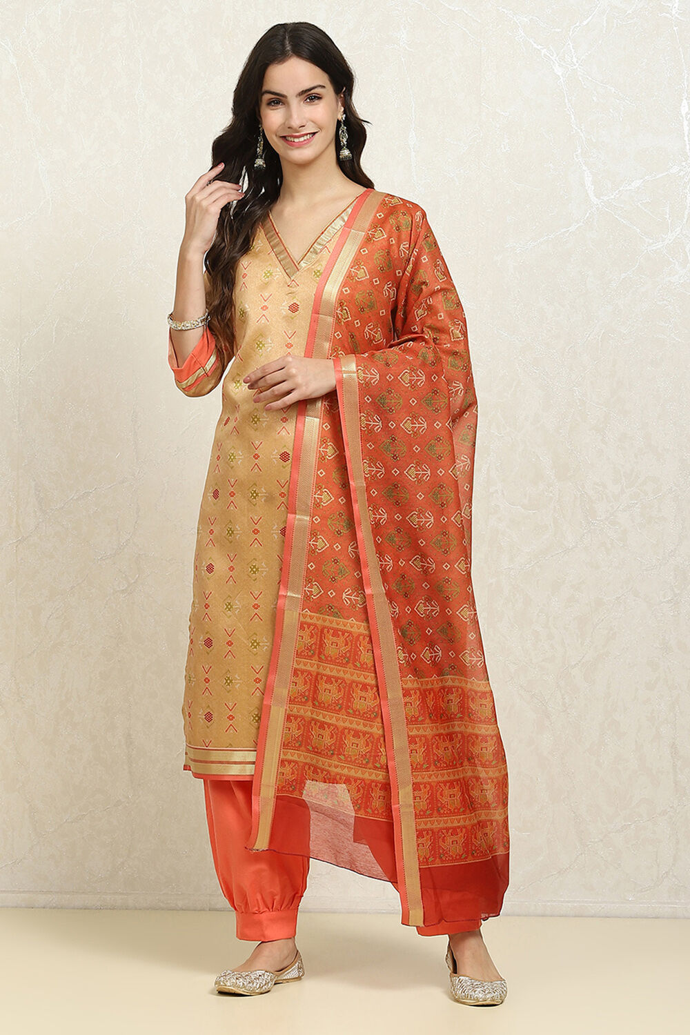 Pink Cotton Handloom Unstitched Suit Set image number 1