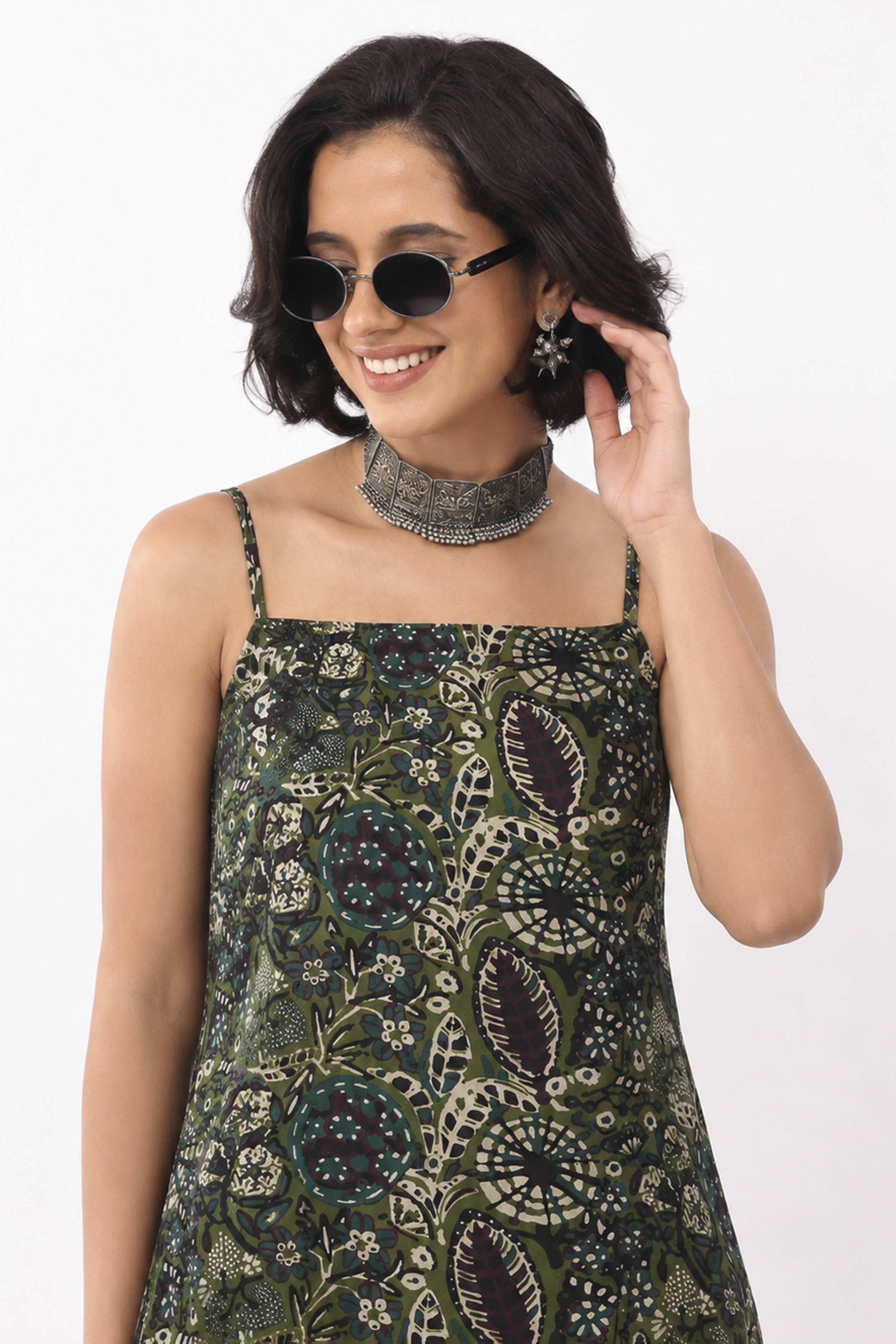 Green Cotton Geometric Printed Lace-Up Kurti image number 6
