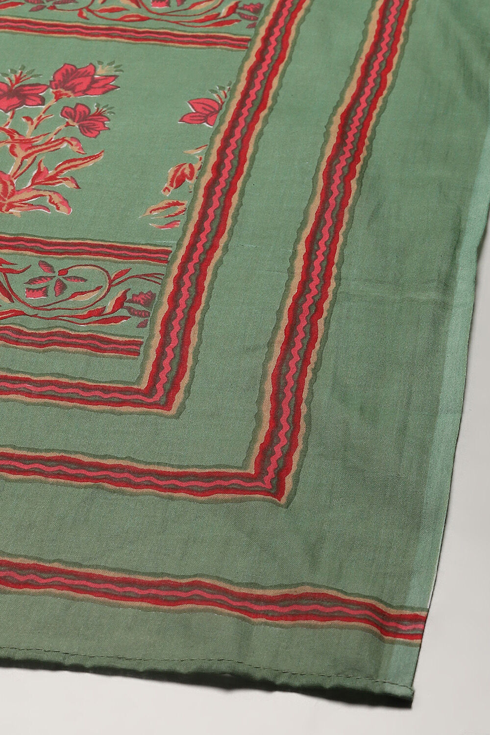 Green Cotton Unstitched Suit set image number 4