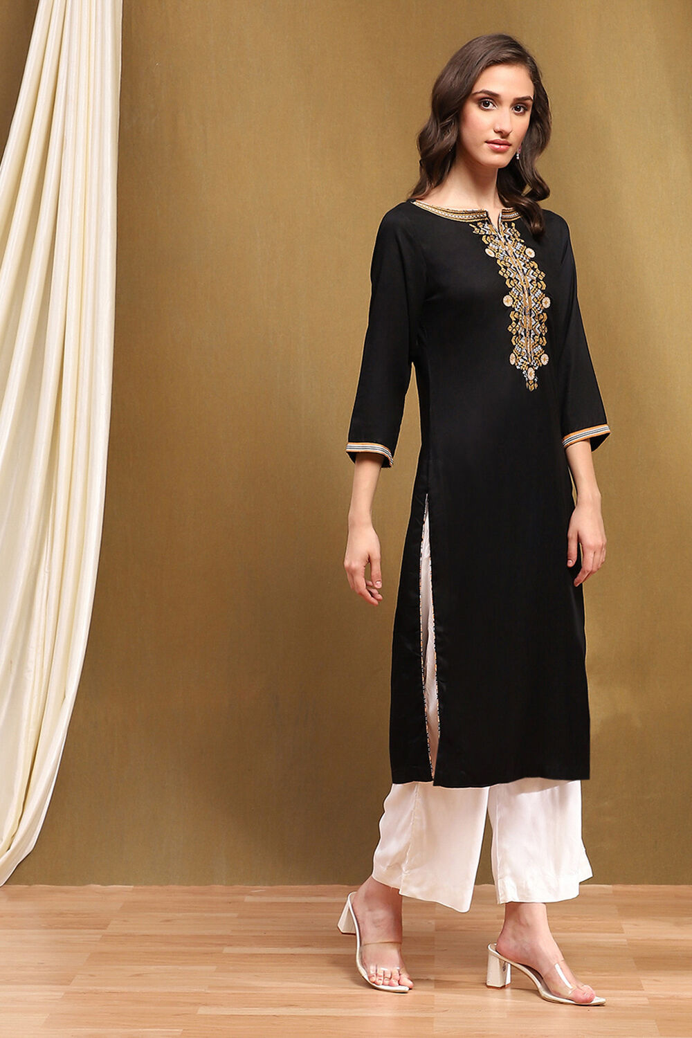 Black Straight Rayon Kurta image number 4