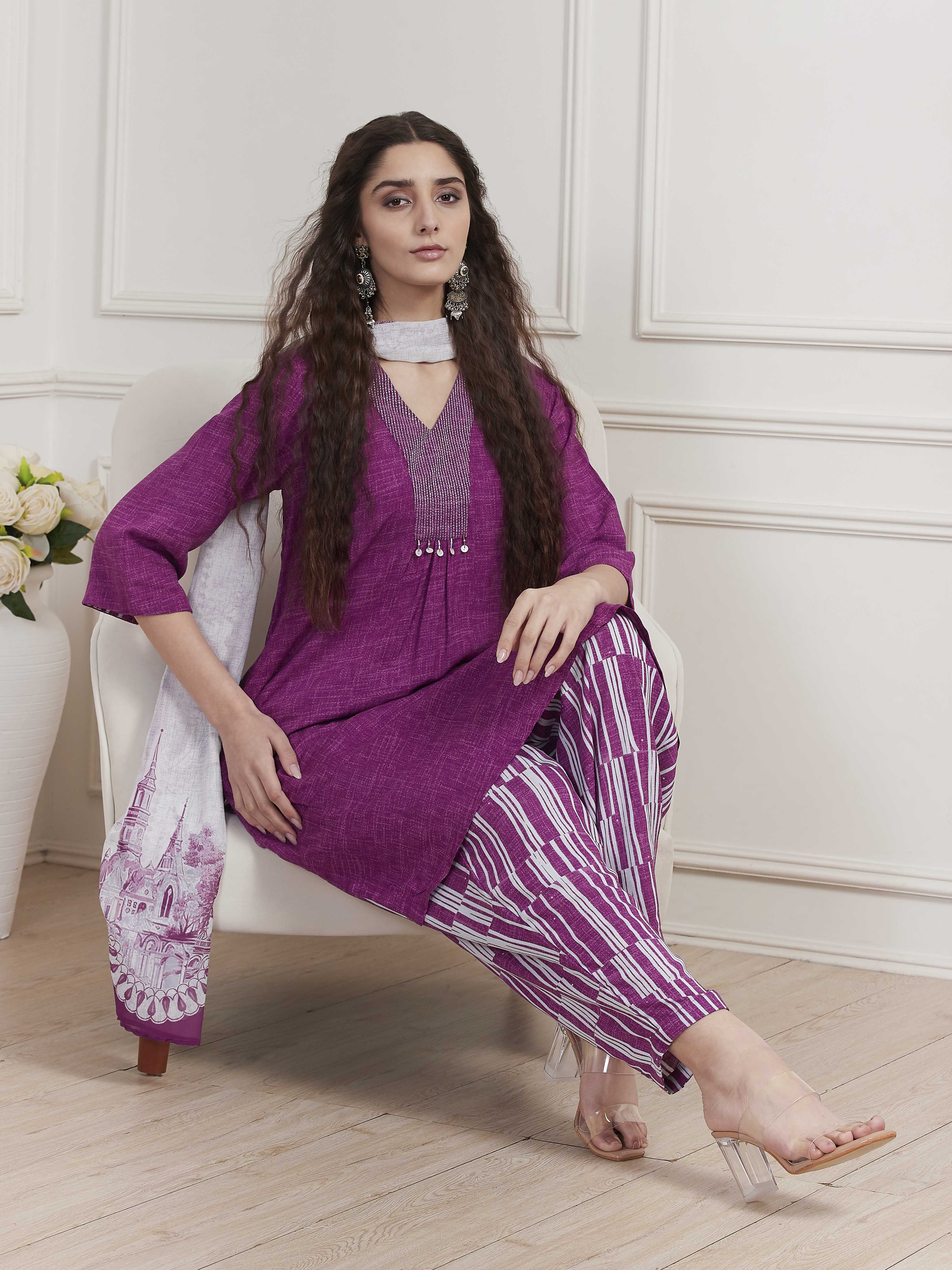 Purple Printed Straight Suit Set image number 0