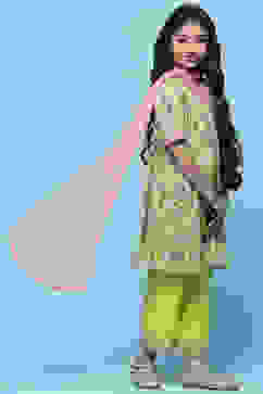 Yellow Gathered Cotton Kurta With Palazzo & Net Dupatta image number 5