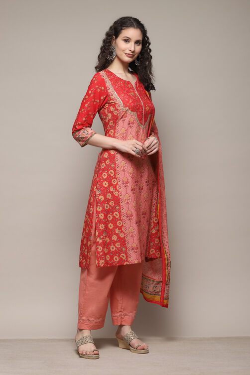 Red Cotton Blend Straight Printed Kurta Narrow Palazzo Suit Set image number 5