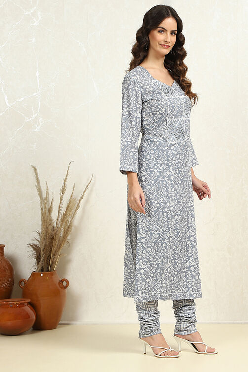 Grey Cotton Floral Printed Unstitched Suit Set image number 3