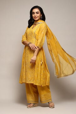 Yellow Cotton Silk Gathered Kurta Palazzo Suit Set image number 5
