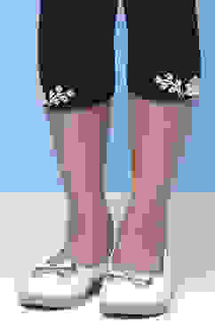 Black Cotton Lycra Capris image number 1