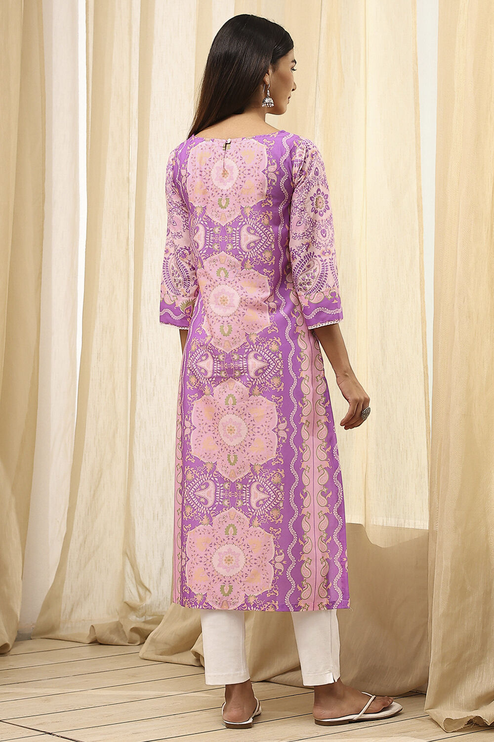 Blue and White Cotton Printed Straight Kurta image number 4