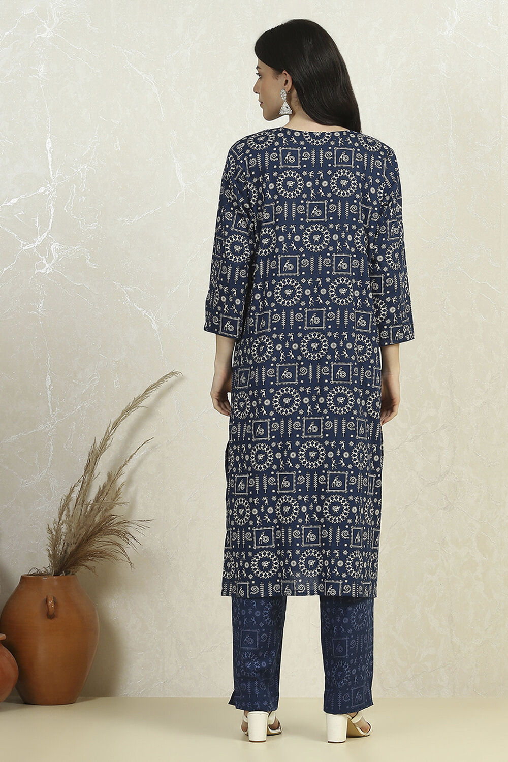 Red Cotton Printed Embroidered Unstitched Suit Set image number 5