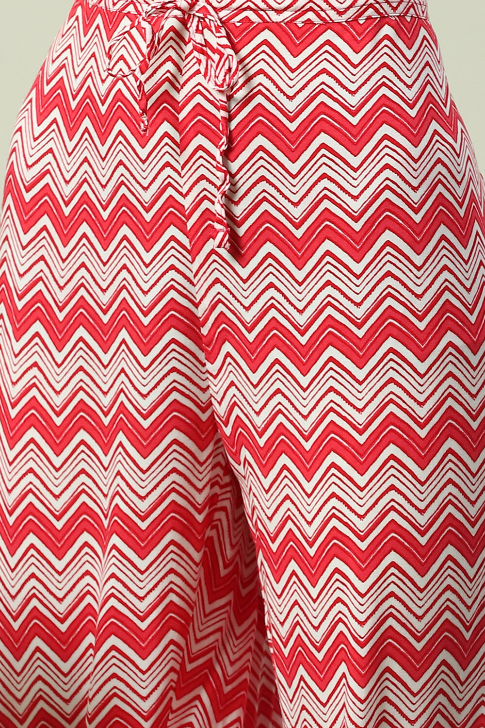 White and Red Cotton Straight Kurta Palazzo Suit Set image number 2