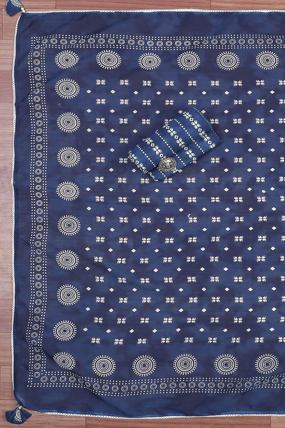 Indigo Cotton Unstitched Suit Set image number 2