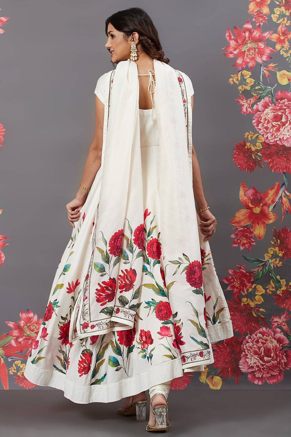 Rohit Bal Beige Cotton Silk Flared Printed Suit Set image number 7