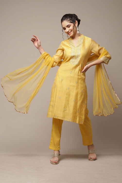 Yellow Cotton Blend Straight Kurta Suit Set image number 0