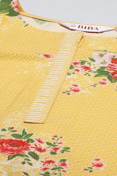 Yellow Printed Viscose A-Line Kurta Slim Pants Suit Set image number 1