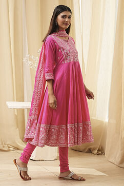 Pink Cotton Embroidered Anarkali Suit Set image number 5