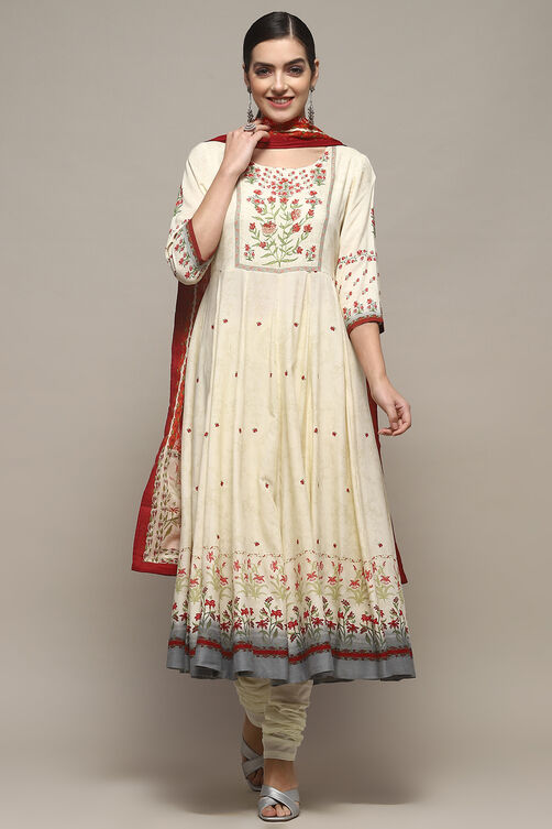 Cream Cambric Anarkali Kurta Churidar Suit Set image number 7