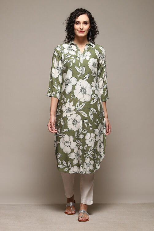 Olive Green Rayon Straight Printed Kurta image number 5