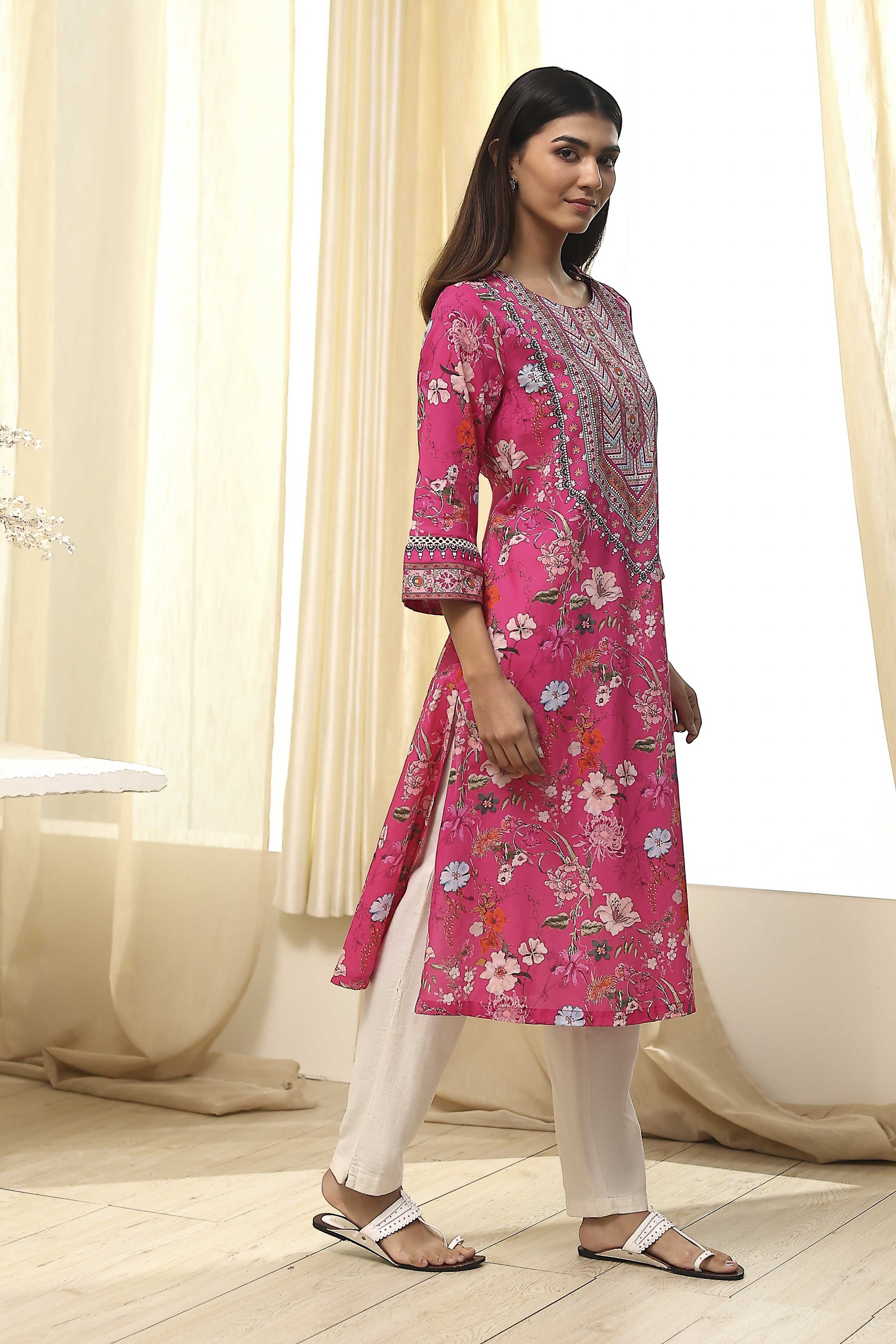 Pink Pure Cotton Floral Straight Kurta image number 4