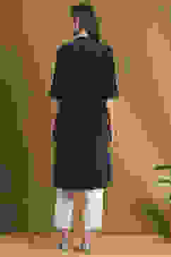 Navy Blue Cotton Solid Pleated A-Line Kurta image number 3