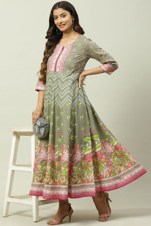 Olive Green Cotton Flared Printed Dress image number 3