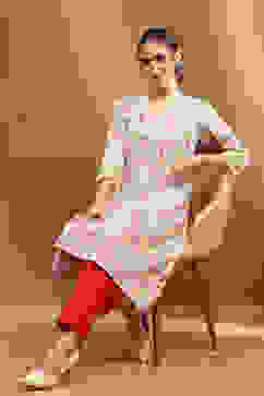 Beige Cotton Straight Kurta image number 0