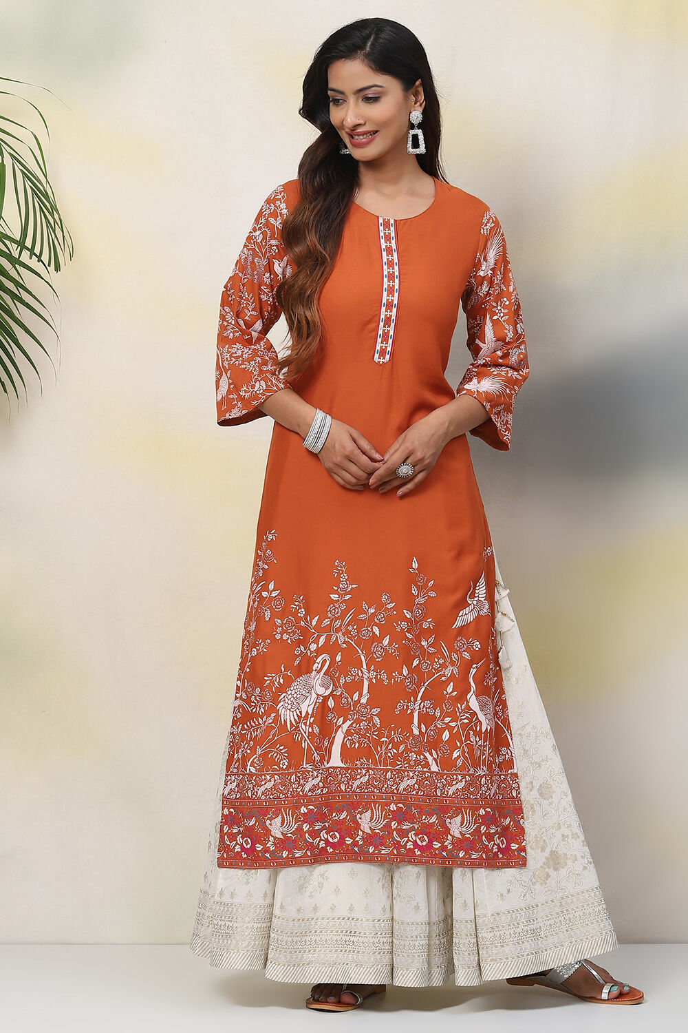 Ochre Straight Viscose Kurta image number 5