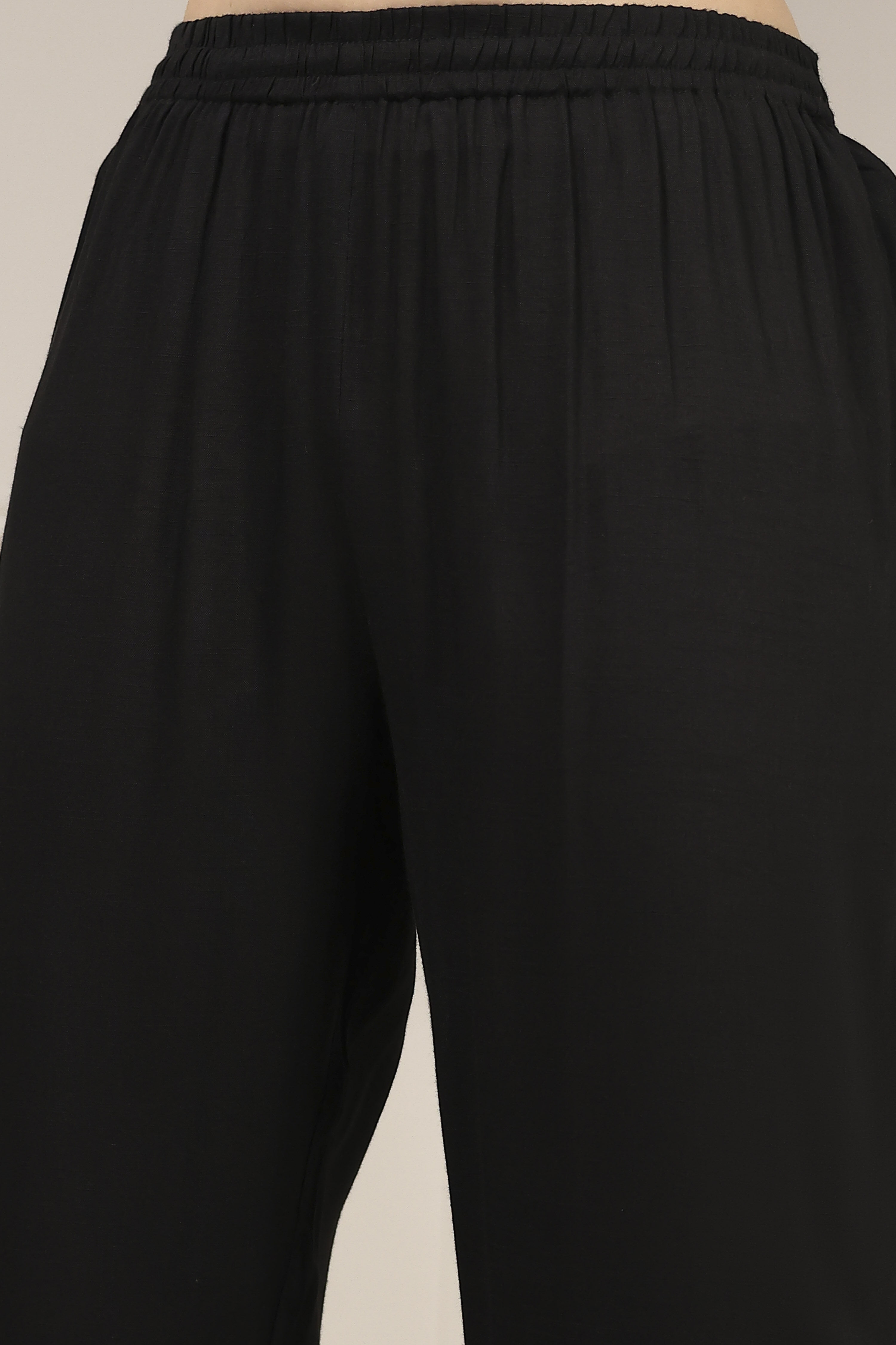 Black Viscose Rayon Straight Fusion Set image number 2