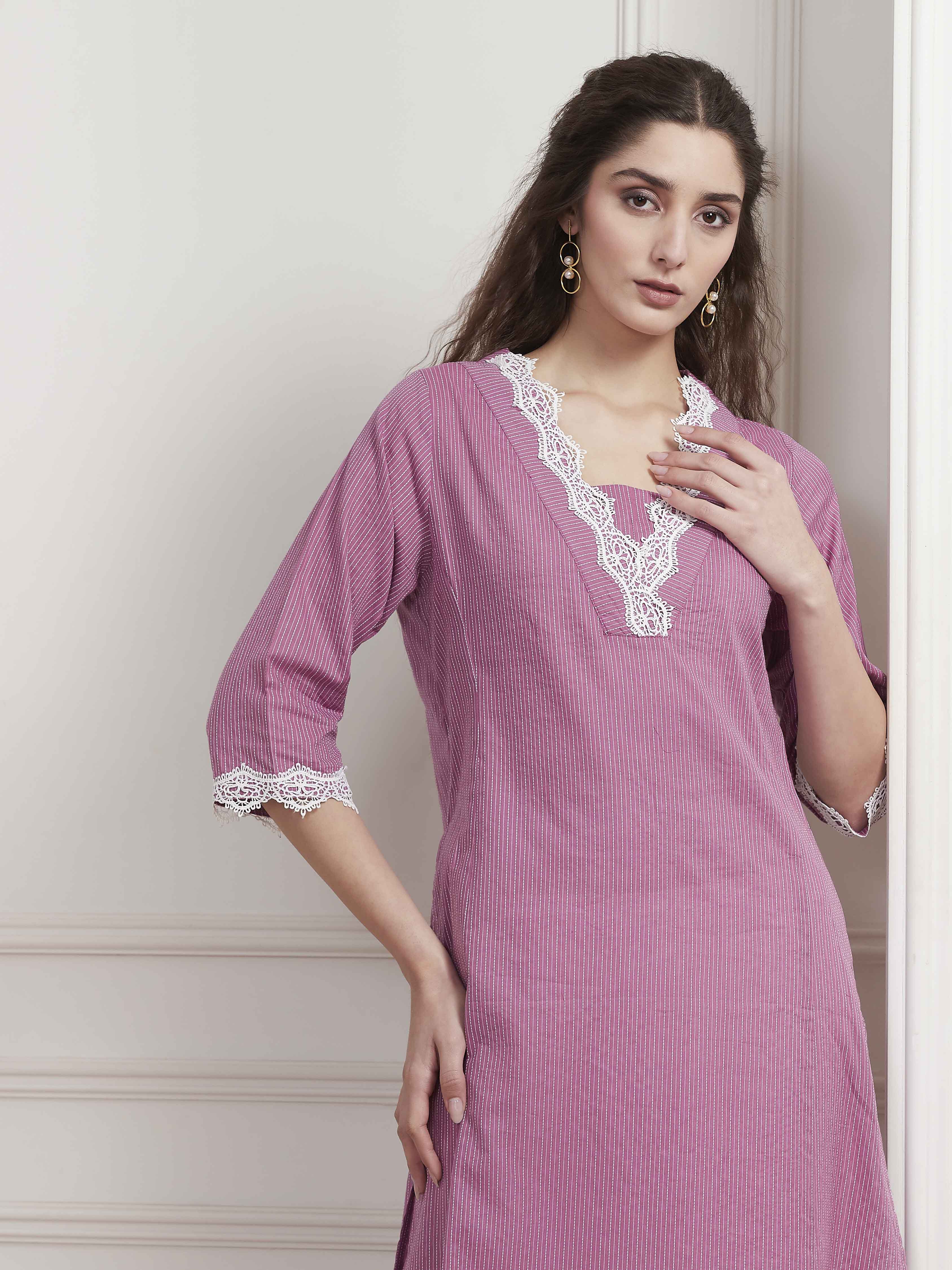 Blue Cotton Lace Trim Straight Kurta image number 6