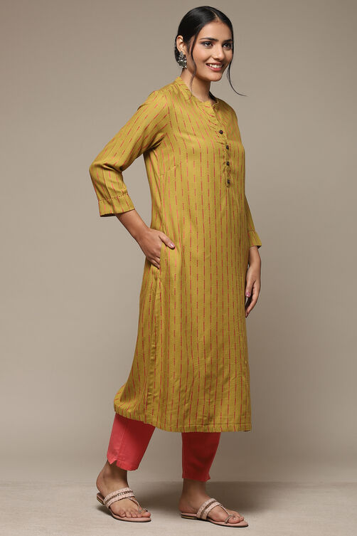 Olive Pink LIVA Straight Yarndyed Kurta image number 3