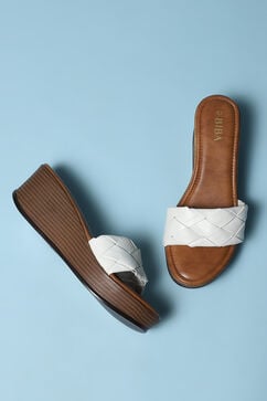 White Pu Wedges image number 2