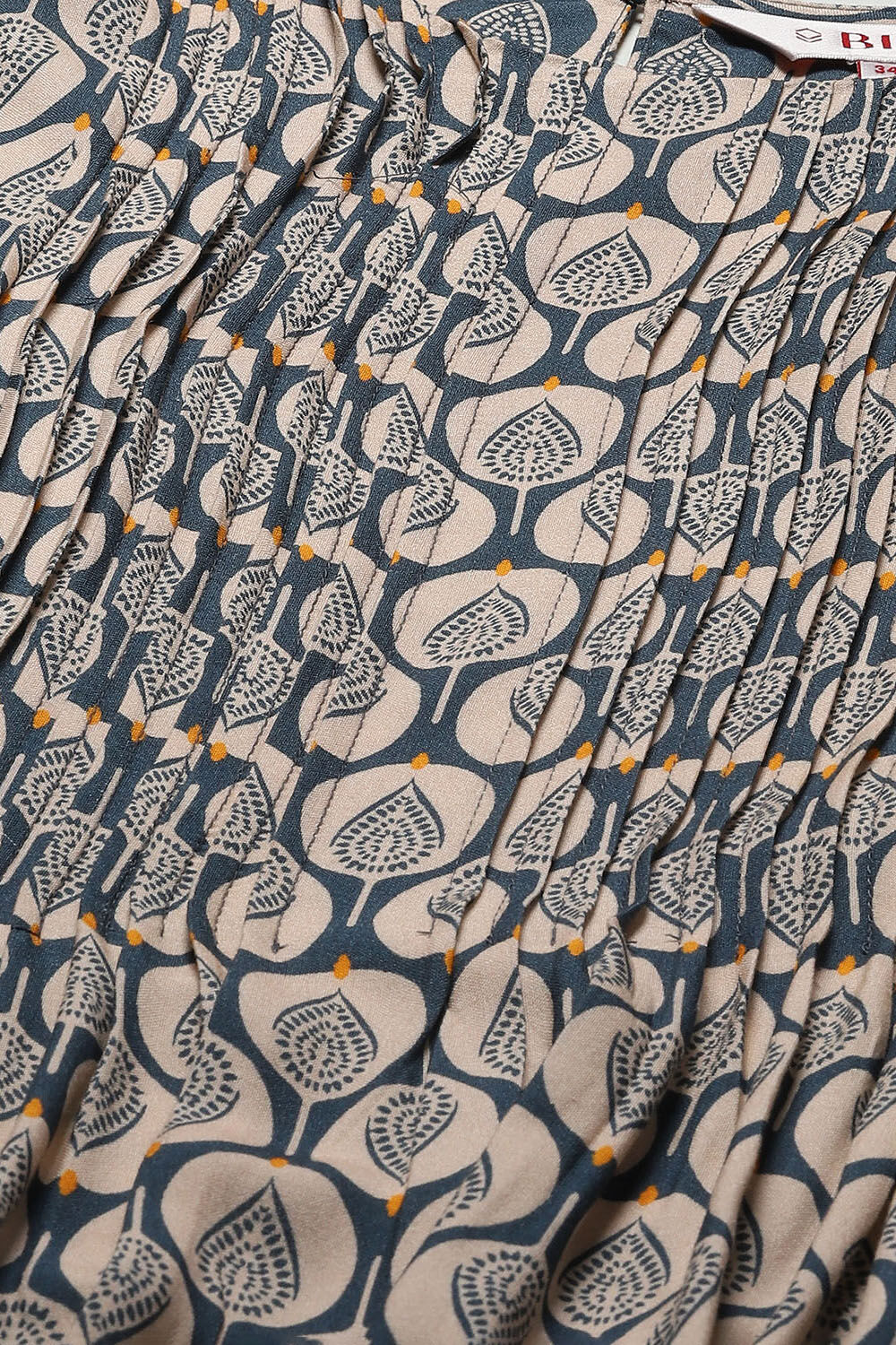 Light Grey Rayon Tiered Kurta Printed Kurta image number 5