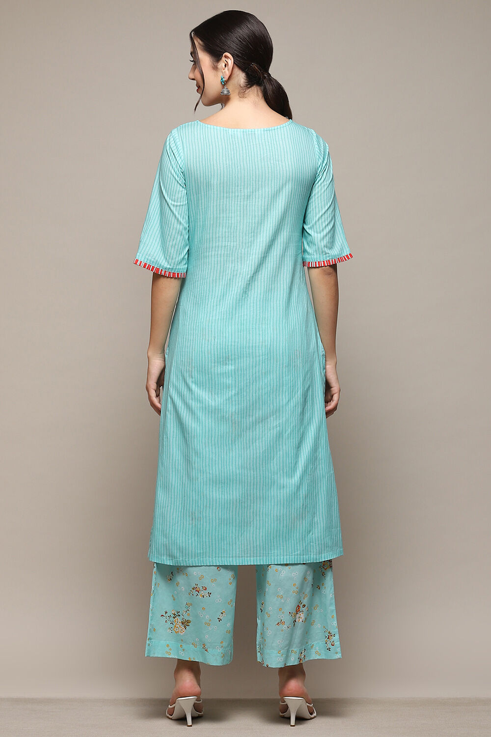 Mint Cambric Straight Kurta Palazzo Suit Set image number 4