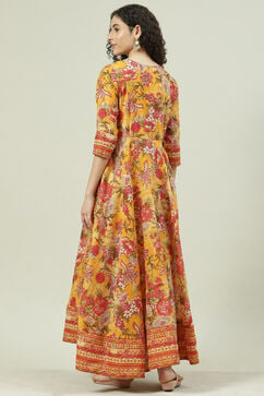 Mustard Poly Cotton Flared Fusion Printed Dress image number 4