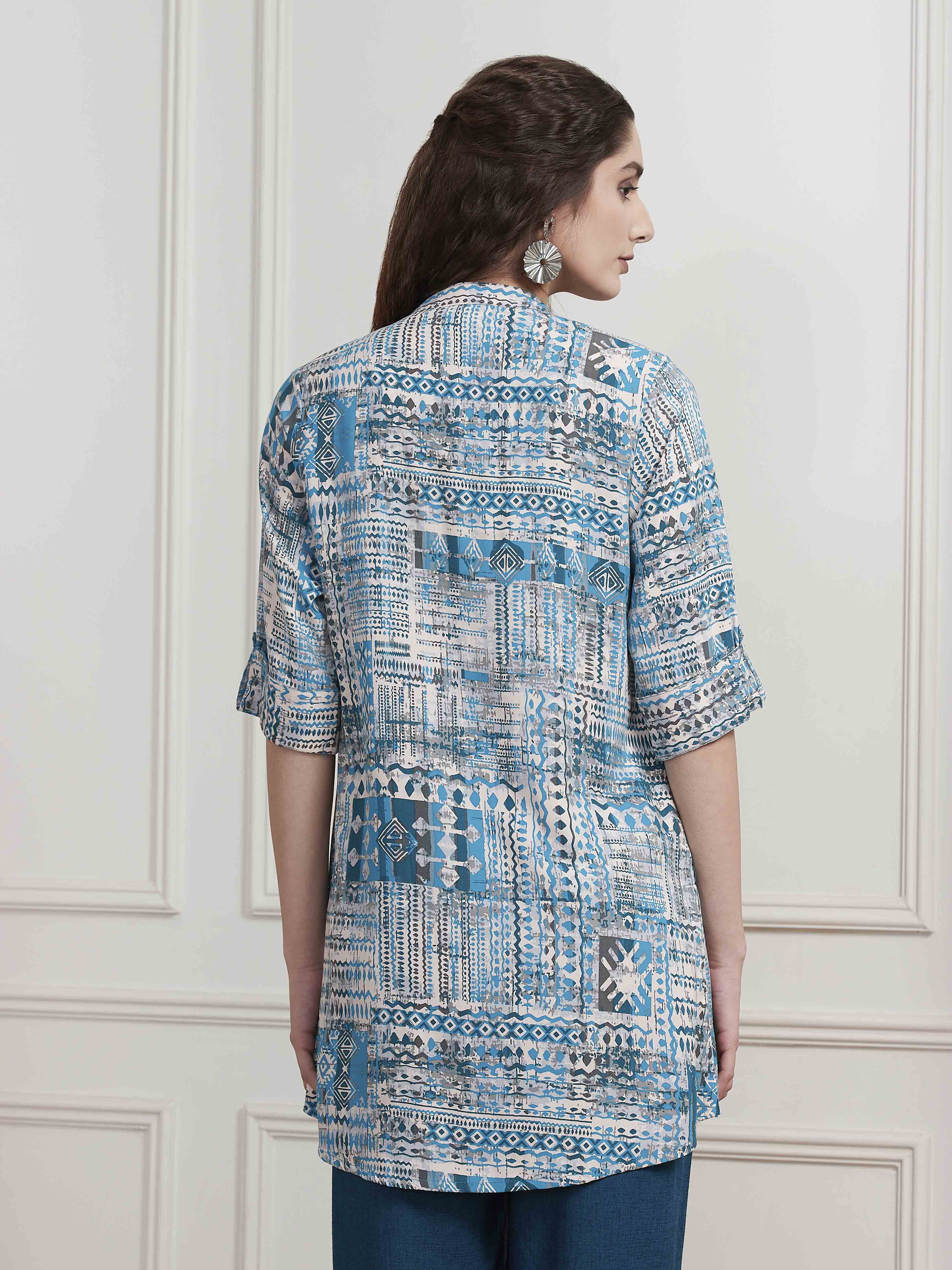 Teal Printed Pleated Shirt-Style Straight Short Kurta image number 3