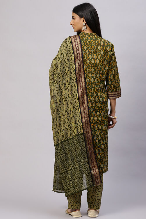Olive Cotton Woven Unstitched Suit Set image number 4
