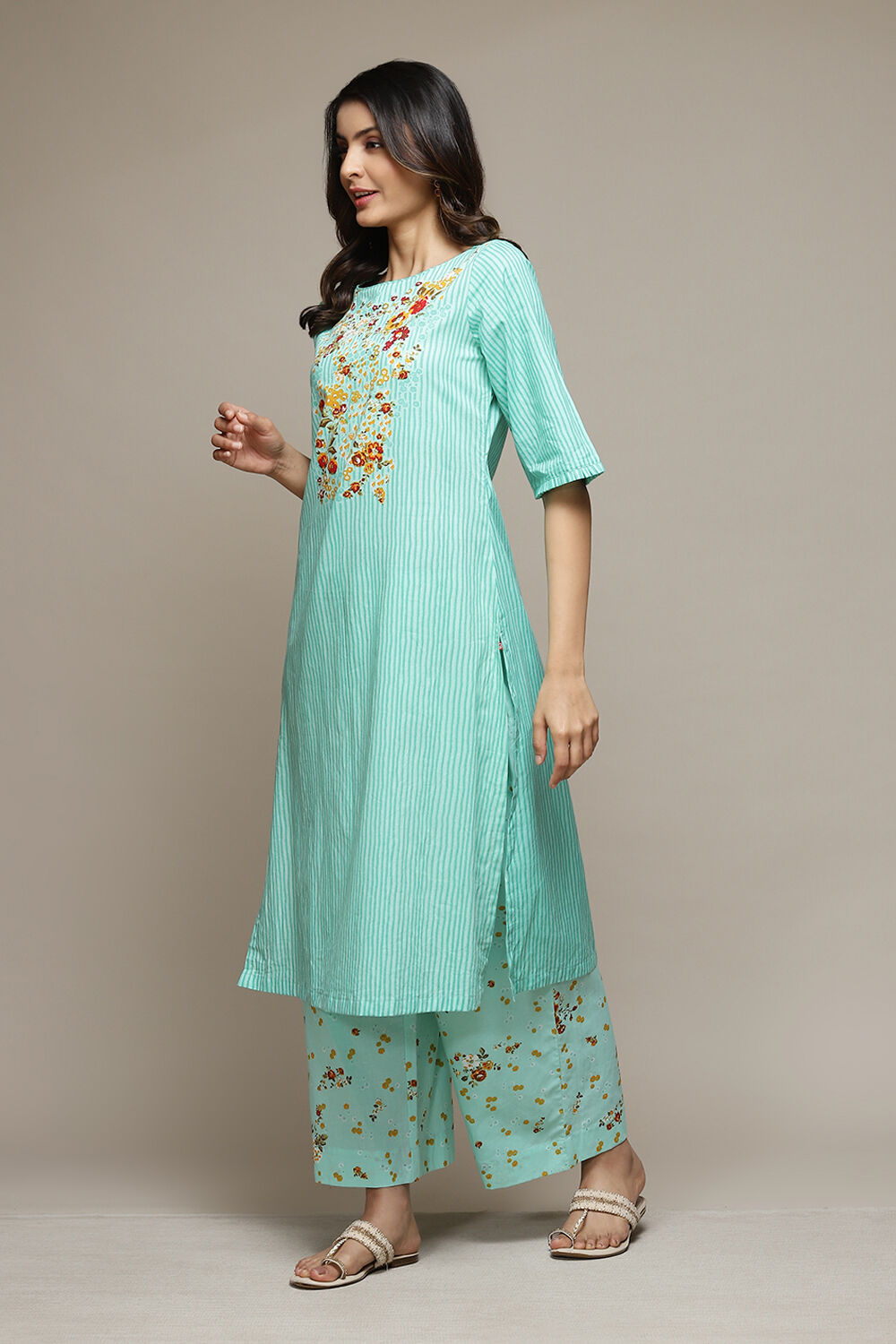 Yellow Cotton Straight Kurta Palazzo Suit Set image number 3