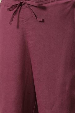 Wine Solid Straight Kurta Regular Pants Suit Set image number 2