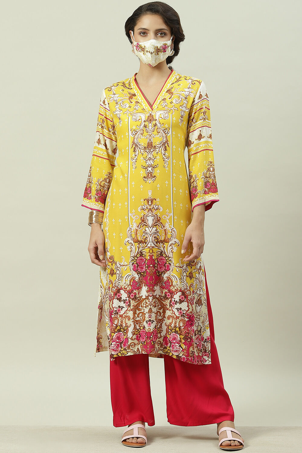 Peach Rayon Straight Printed Kurta image number 5