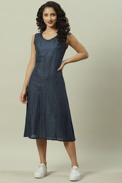Blue Cotton Fusion Dress with Printed Jacket image number 6