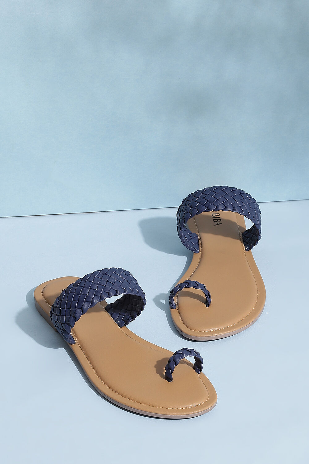 Navy Pu Ring Toe Sandals