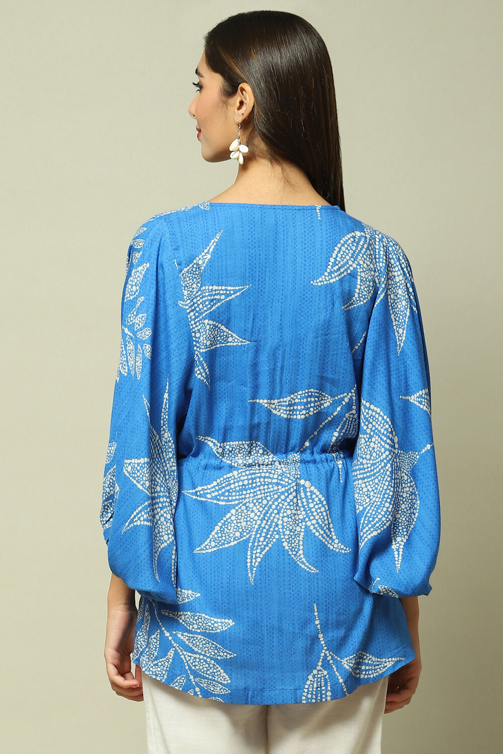 Blue LIVA Straight Printed Top image number 4