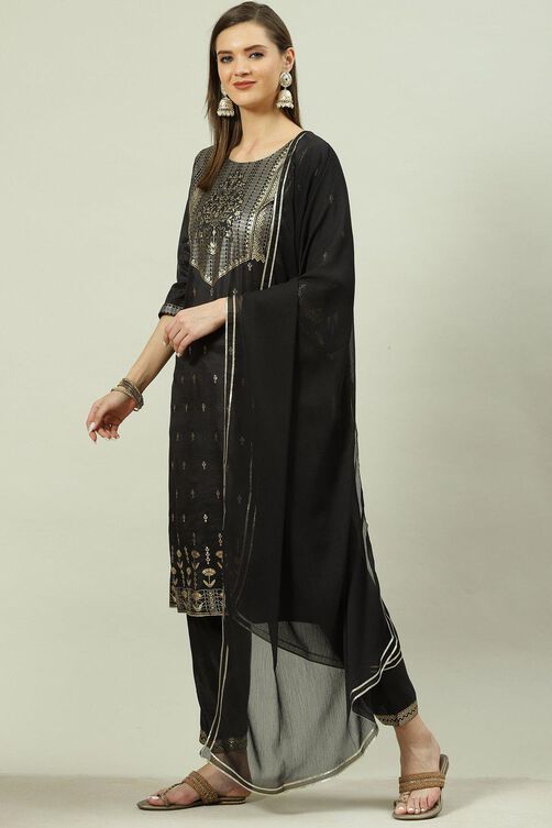 Olive Printed Viscose Straight Kurta Regular Pants Suit Set image number 0