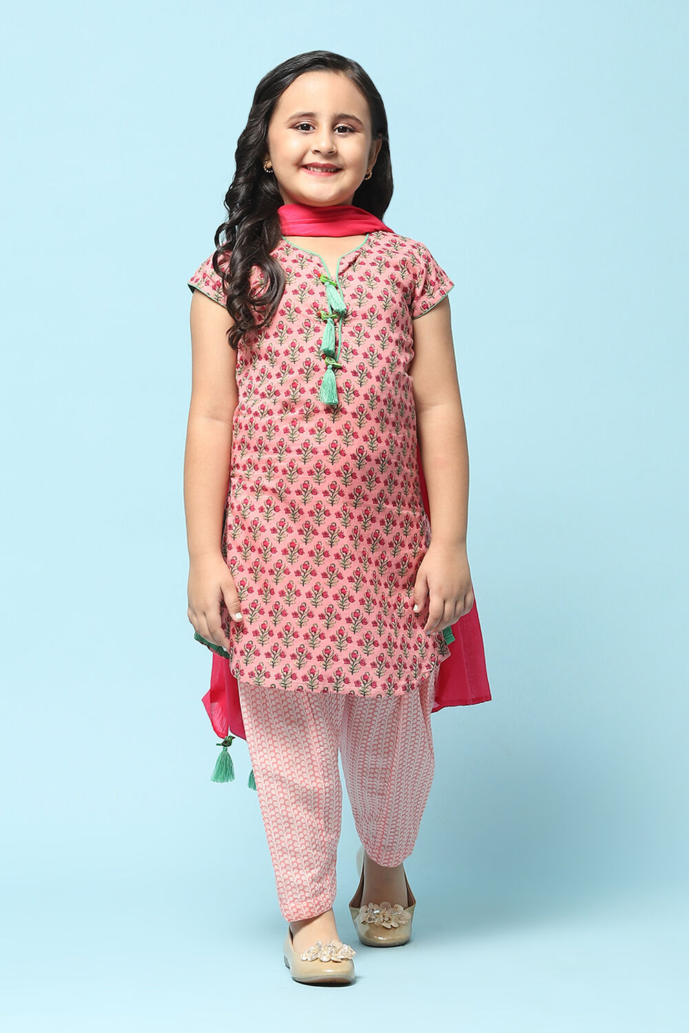 Pink Cotton Straight Printed Kurta Salwar Suit Set image number 7