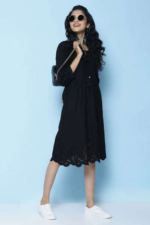 Black Cotton Flax Solid Kurta Dress image number 2